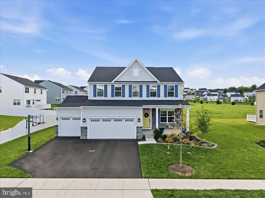 8150 Parker Pl, Fogelsville, PA 18051 - #2