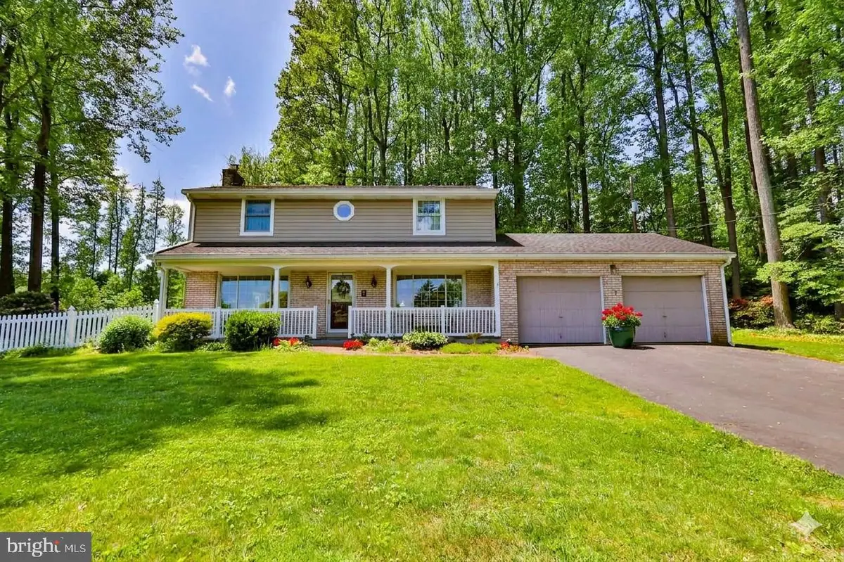 5662 Oak Ln, Zionsville, PA 18092 - #1