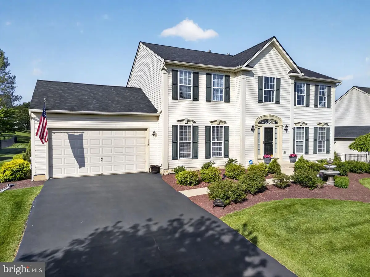 7018 Tuscany Dr, Ancient Oaks, PA 18062 - #1