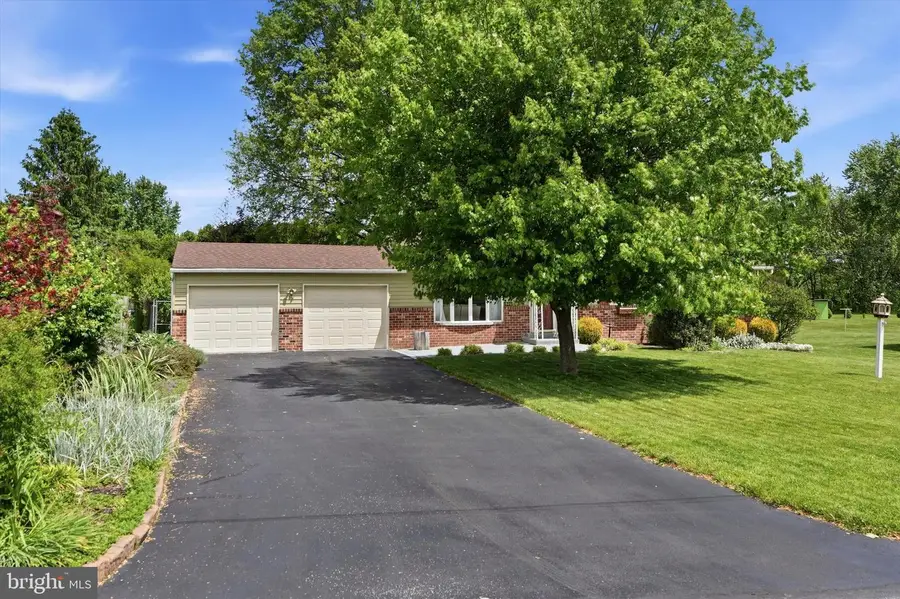 5231 Price Ave, Coopersburg, PA 18036 - #2
