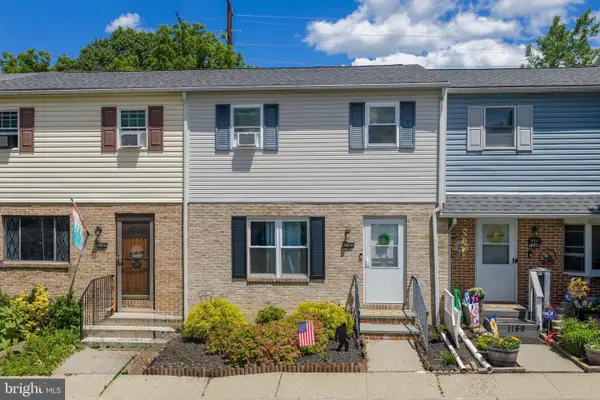 1165 Eagle St, ALLENTOWN, PA 18106