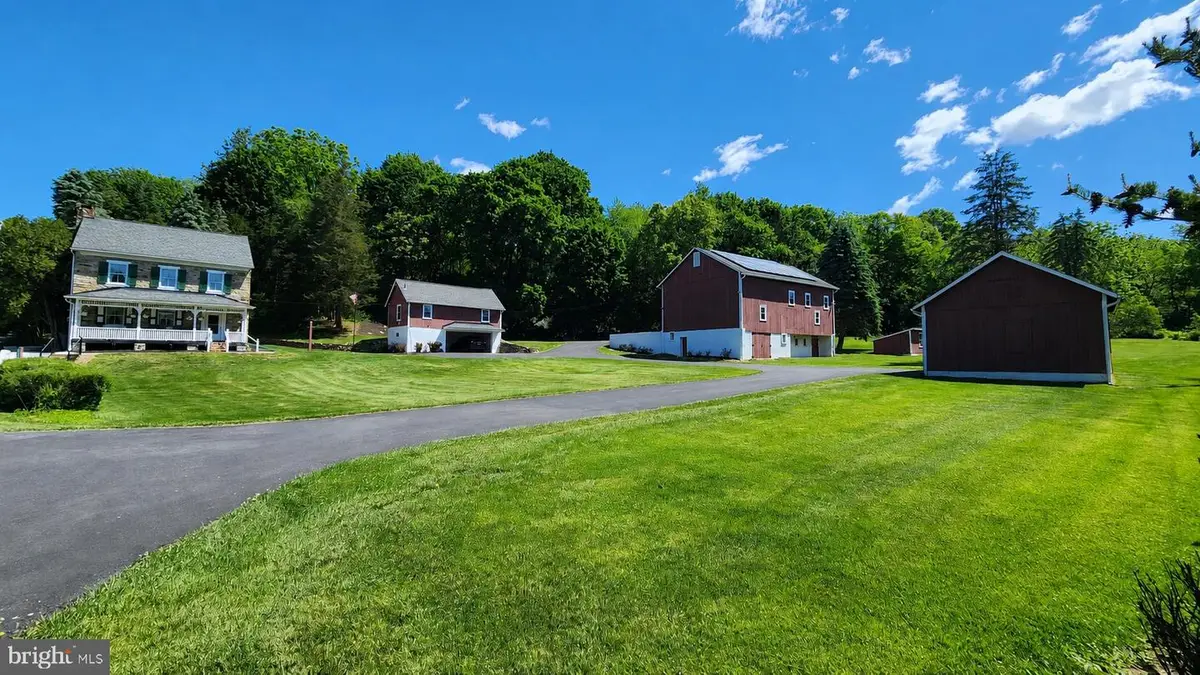 4912 Shankweiler Rd, Orefield, PA 18069 - #1