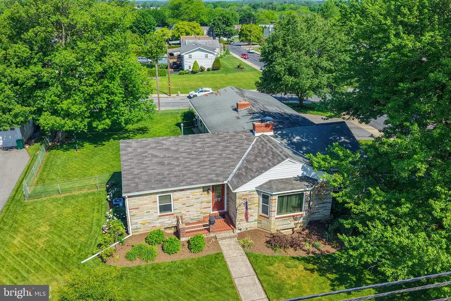 1205 Pennsylvania Ave, Emmaus, PA 18049 - #2