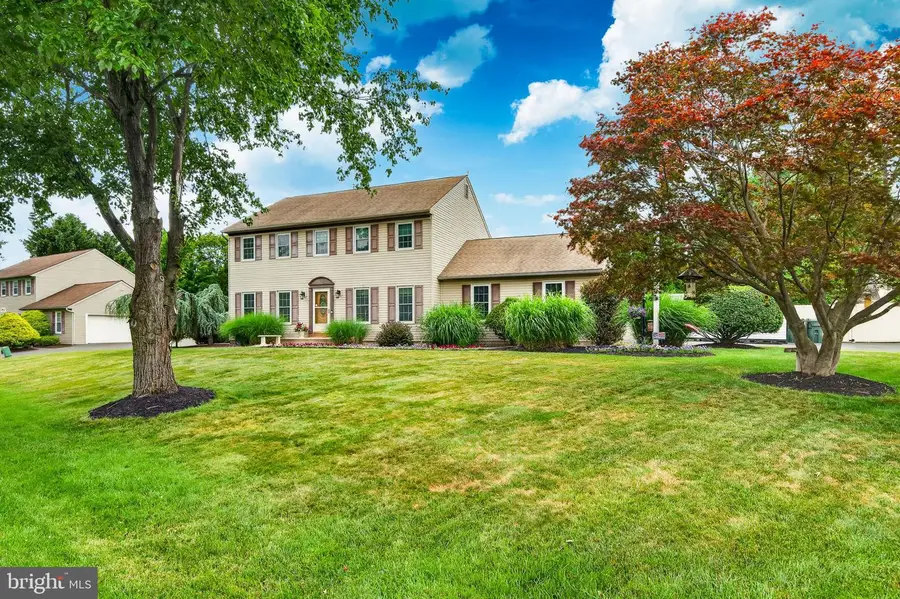 134 Aspen Dr, Allentown, PA 18104 - #2
