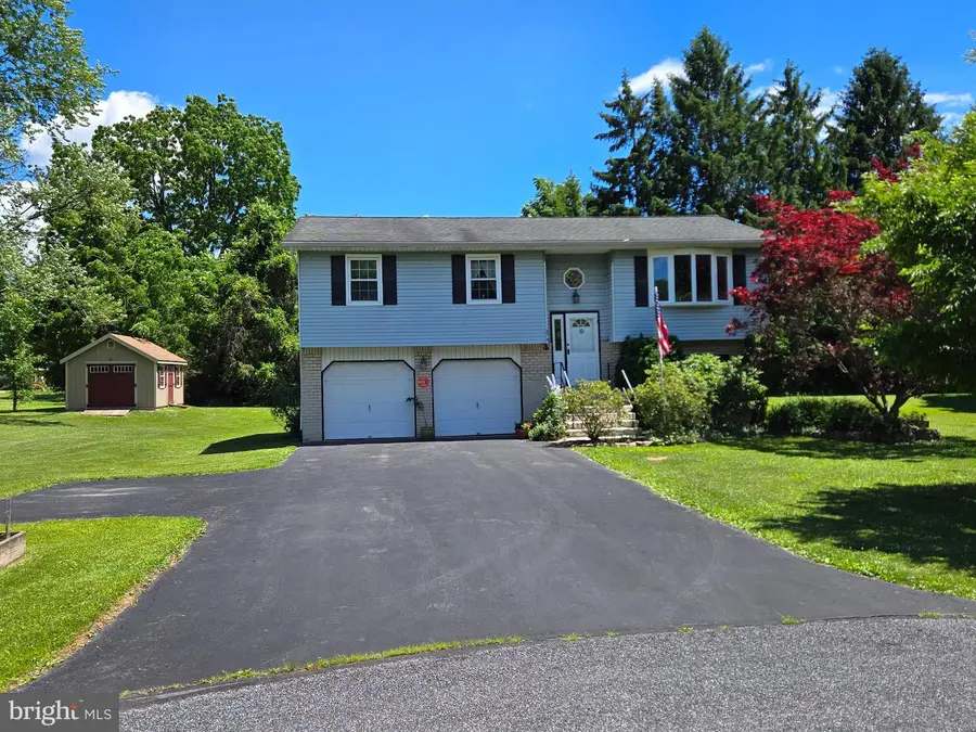 6581 Skyview Ln, Coopersburg, PA 18036 - #3