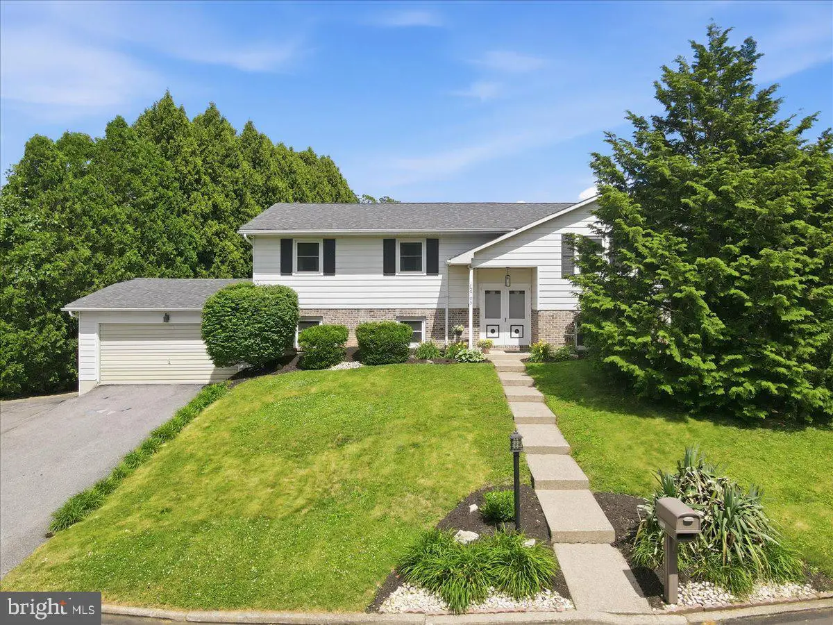 2705 Andrea Dr, Allentown, PA 18103 - #1