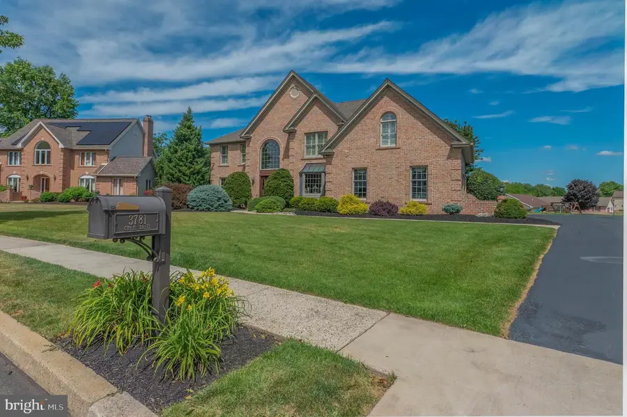 3781 Chris Dr, Emmaus, PA 18049 - #2