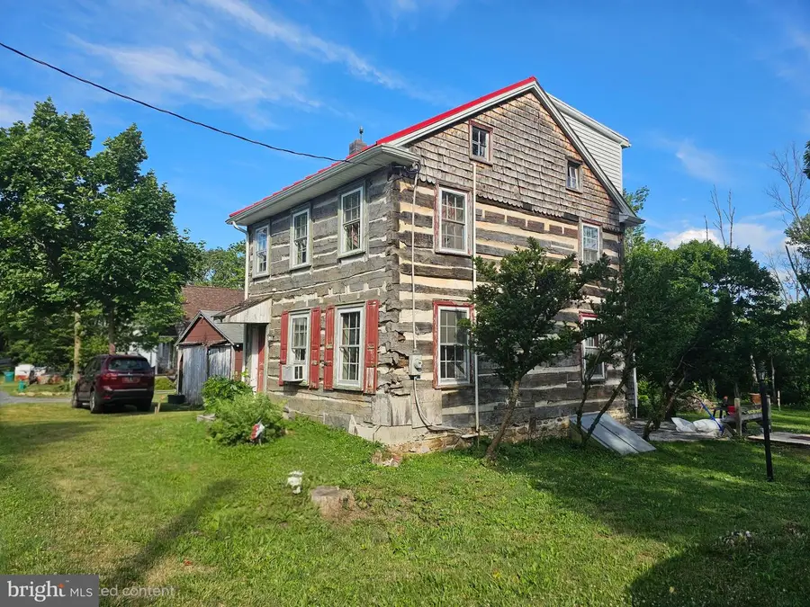 9128 Slateville Rd, Kempton, PA 19529 - #2