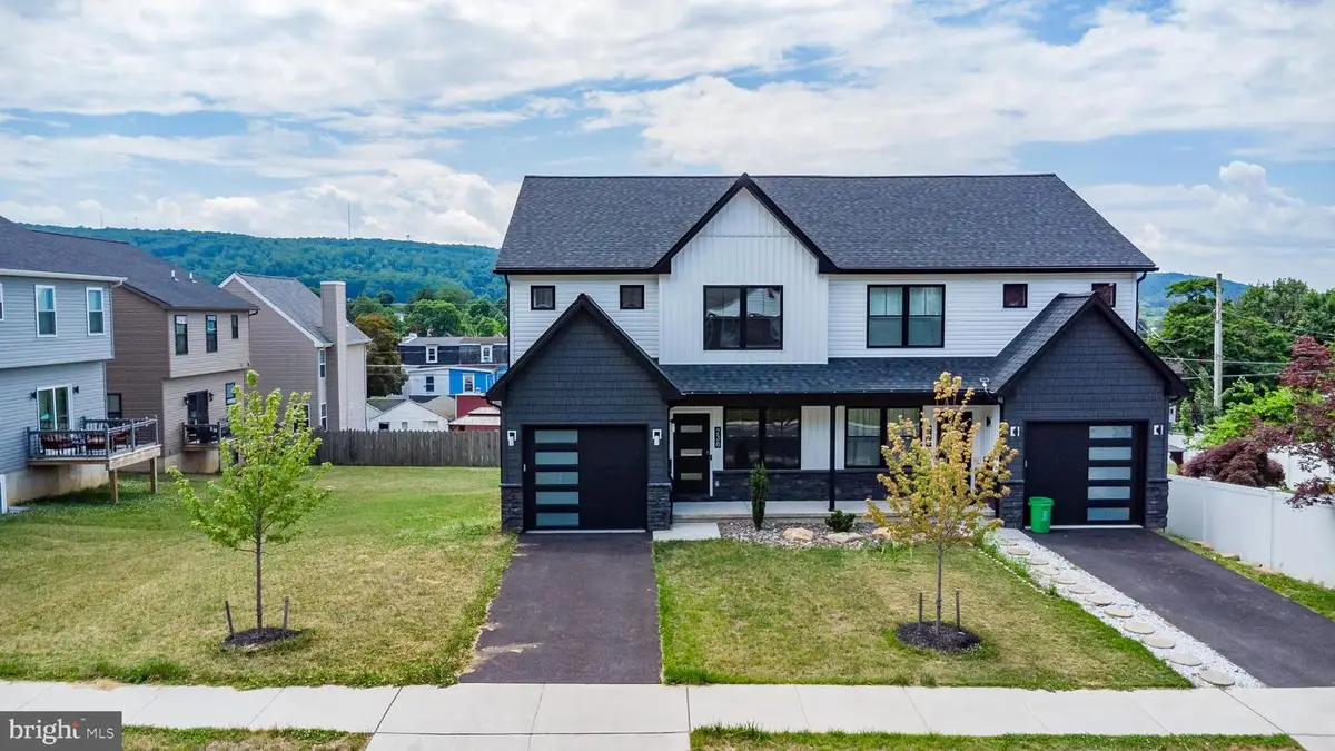 238 E Cumberland St, Allentown, PA 18103 - #1