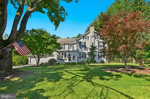 222 Bastian Ln, ALLENTOWN, PA 18104