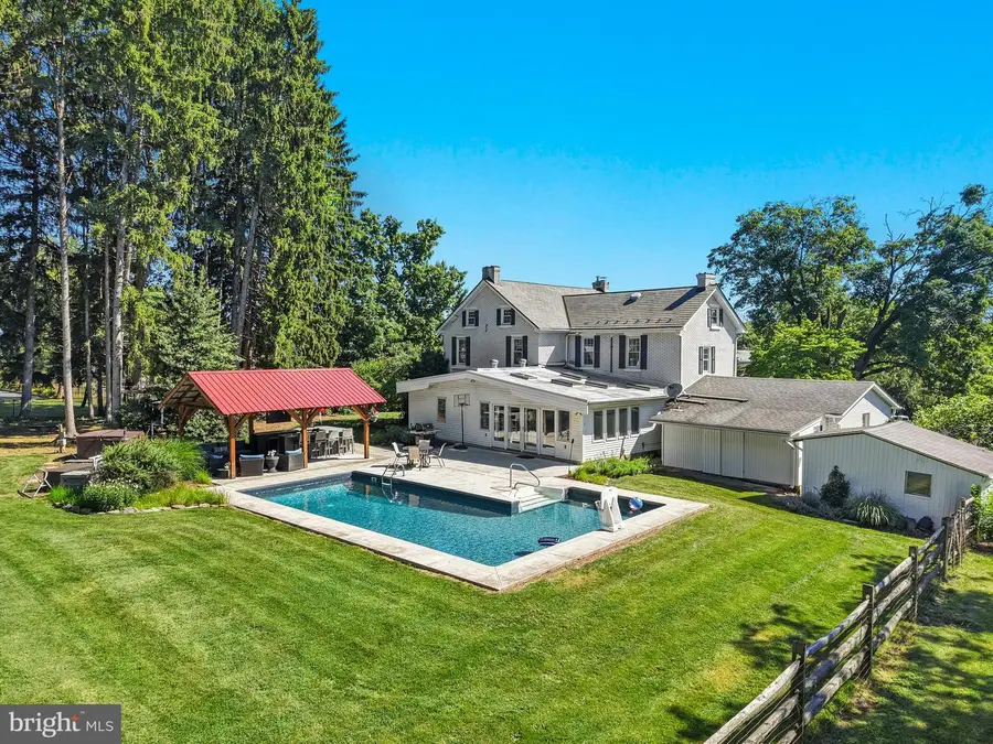 222 Bastian Ln, Allentown, PA 18104 - #3