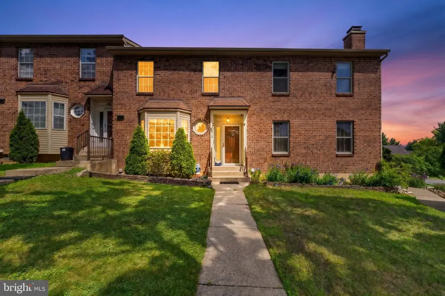 1910 Alberta Dr, Whitehall, PA 18052 - #2