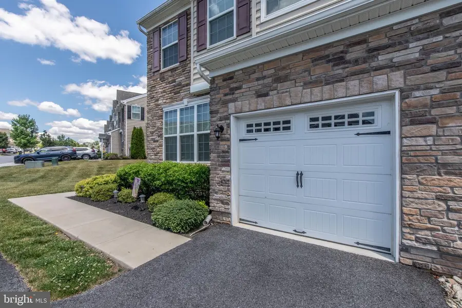 4606 Woodbrush Way, Allentown, PA 18104 - #2