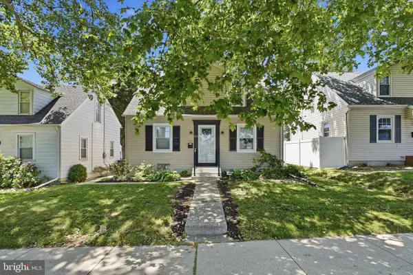 868 N Irving St, ALLENTOWN, PA 18109