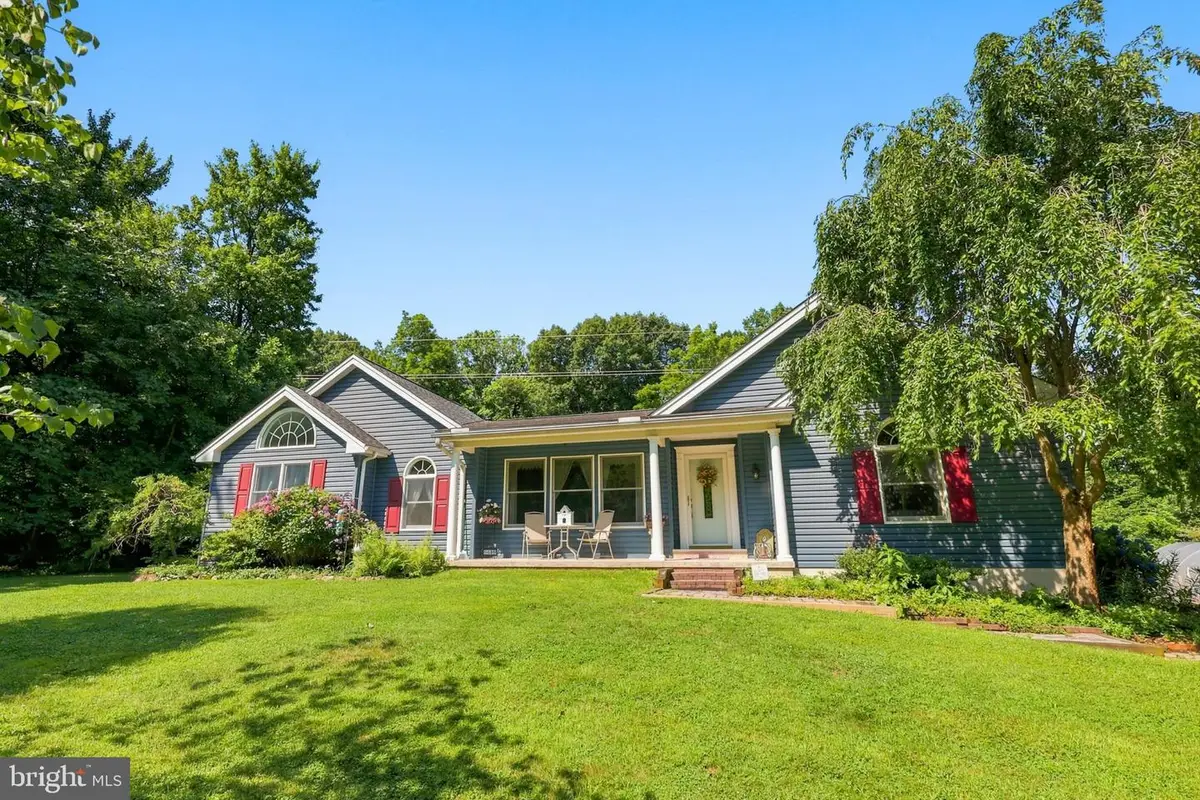 6609 Crown Ln, Zionsville, PA 18092 - #1