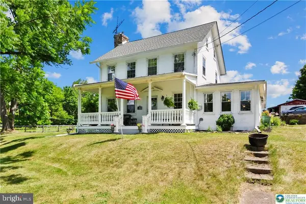 5247 Route 309, SCHNECKSVILLE, PA 18078