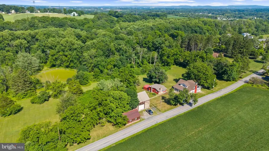 4149 Coplay Creek Rd, Schnecksville, PA 18078 - #3