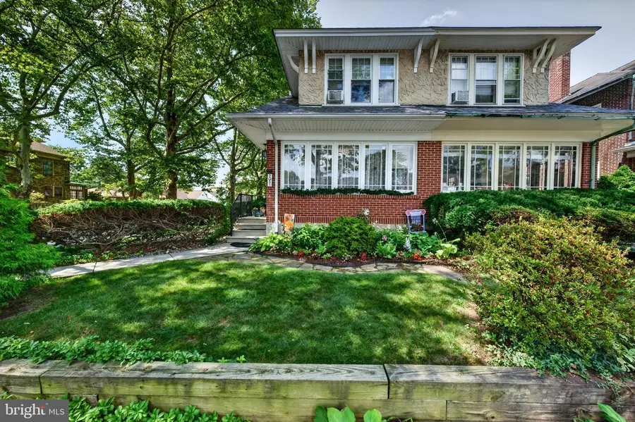 2051 W Livingston St, Allentown, PA 18104 - #3