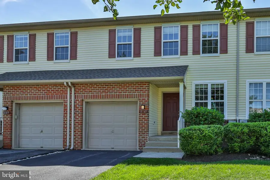 8145 Cross Creek Cir, Breinigsville, PA 18031 - #3