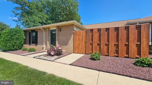 2870 Springhaven Pl, MACUNGIE, PA 18062