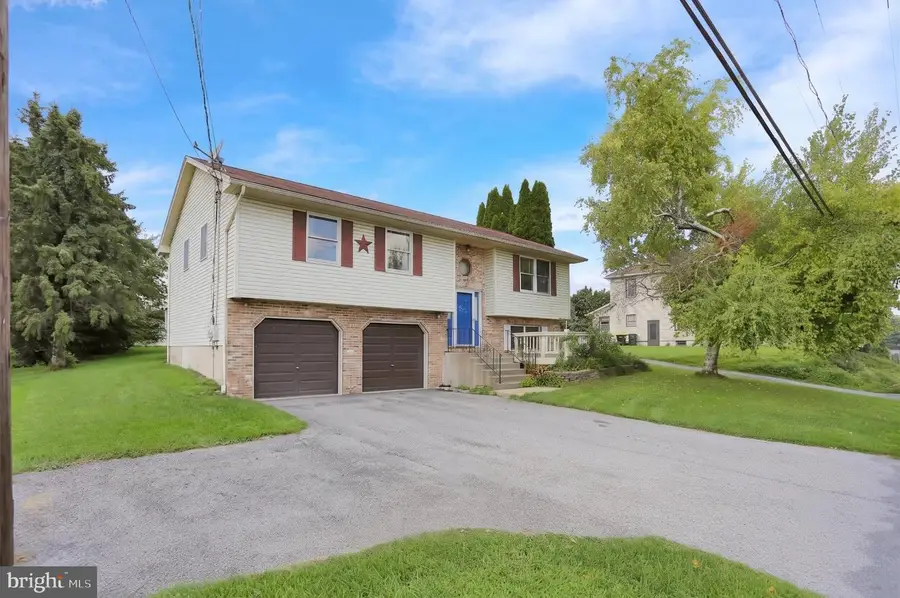 2435 Levans Rd, Coplay, PA 18037 - #2