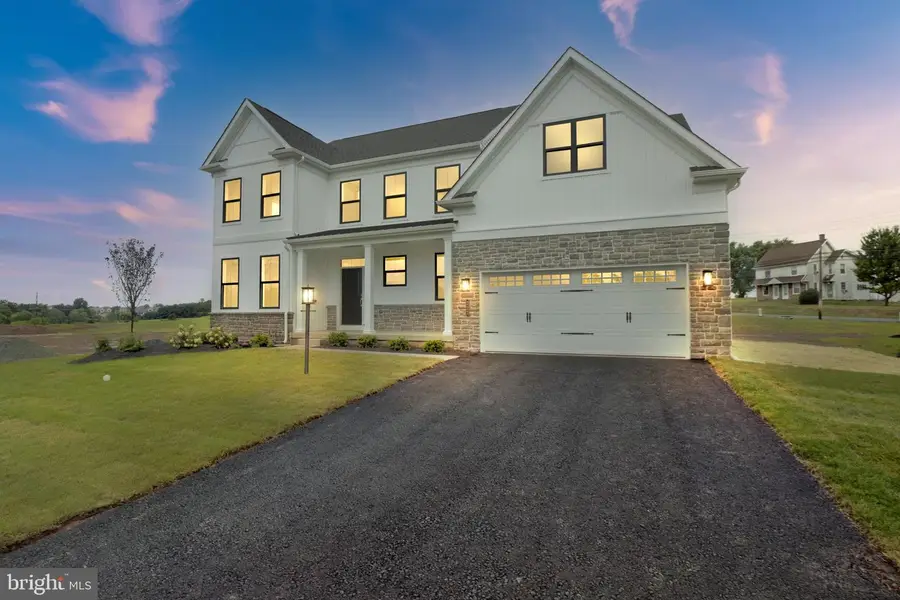 5403 Red Oak Dr, Coopersburg, PA 18036 - #2