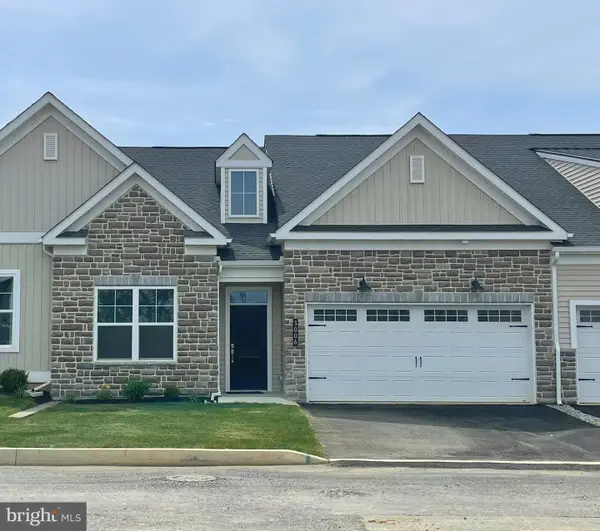 3006 North Cider Dr, WHITEHALL, PA 18052