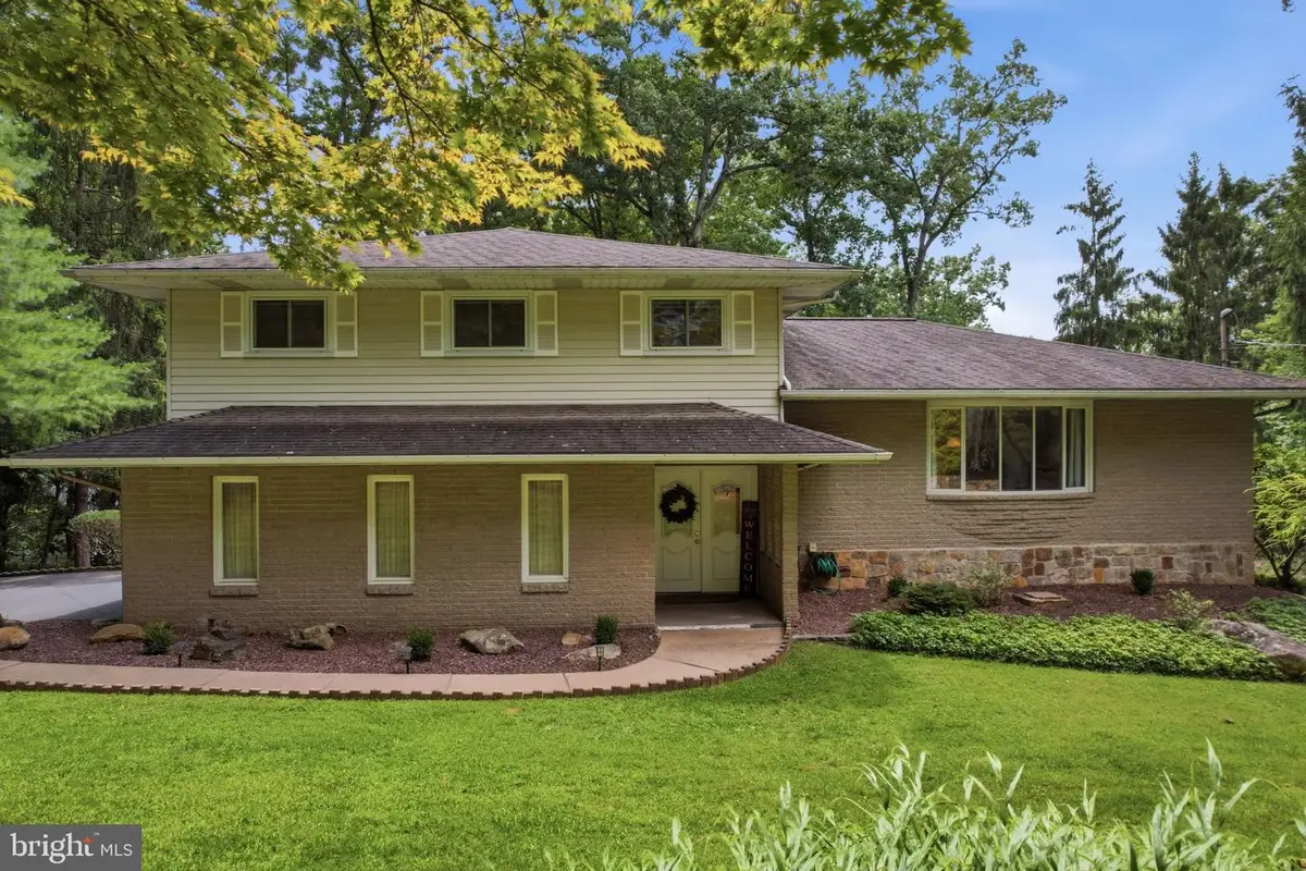 3708 Hawthorne Dr, Center Valley, PA 18034 - #1