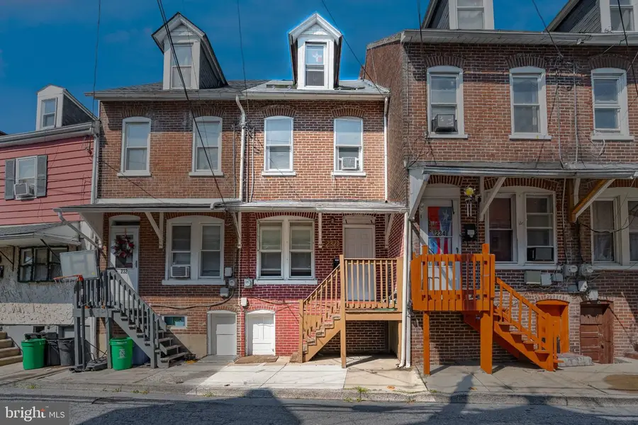 232-1/2 N Railroad St, Allentown, PA 18102 - #2