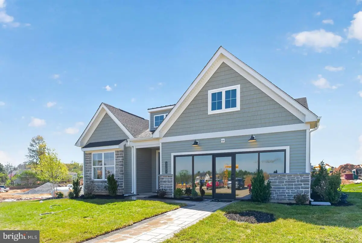 3107 Grantarthur Ct, Whitehall, PA 18052 - #1