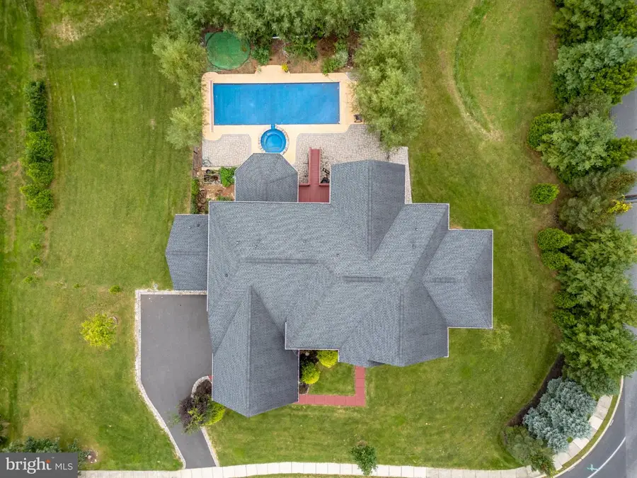 6100 Blue Belle Dr, Center Valley, PA 18034 - #3