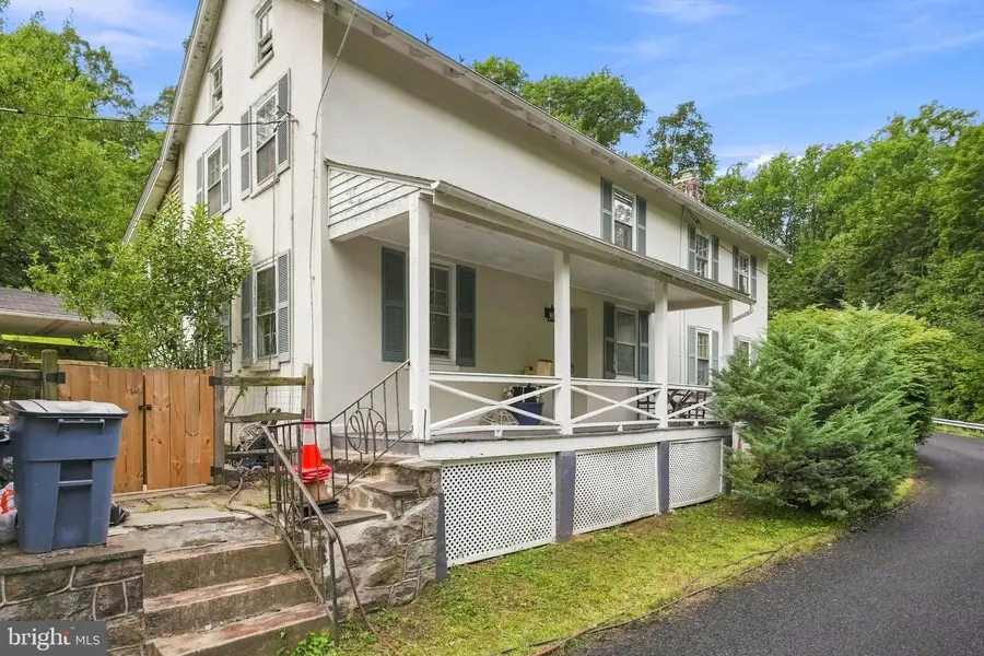 3408 Oak Hill Rd, Emmaus, PA 18049 - #3