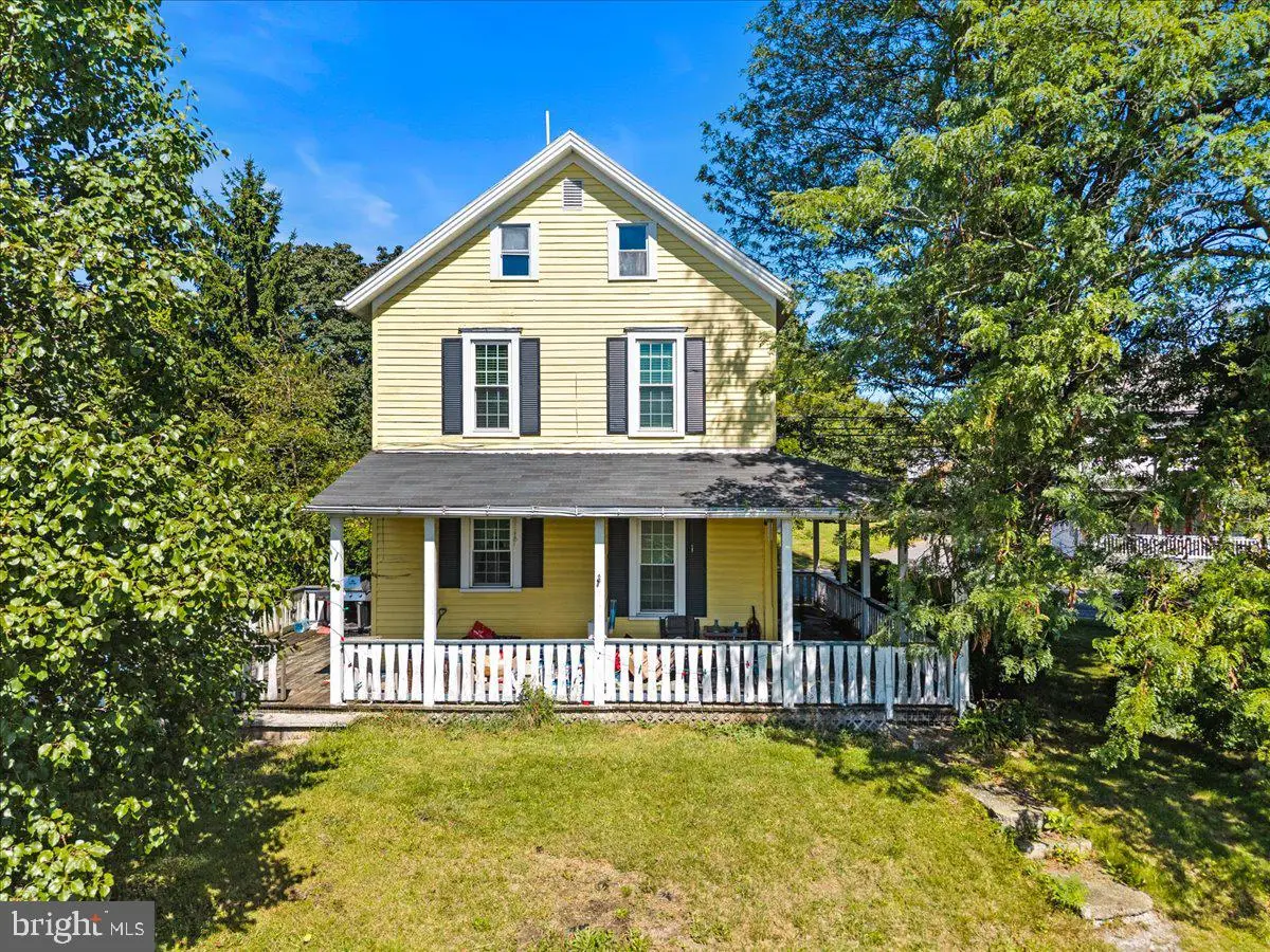 2617 Orefield Rd, Allentown, PA 18104 - #1