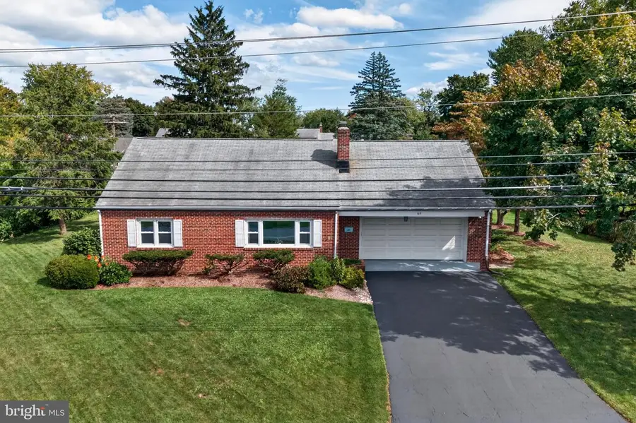619 Parkway Rd, Allentown, PA 18104 - #2