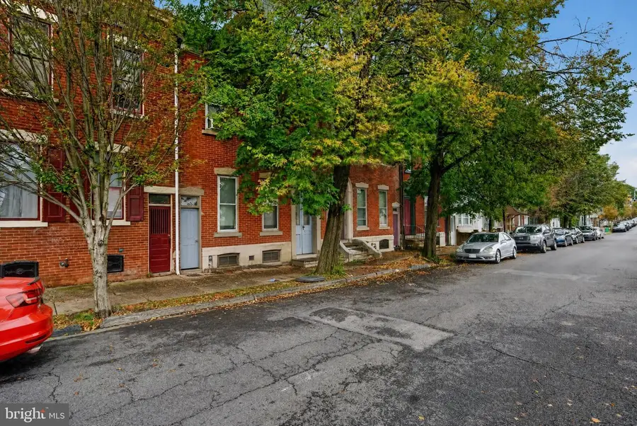 317 N 10th St, Allentown, PA 18102 - #2
