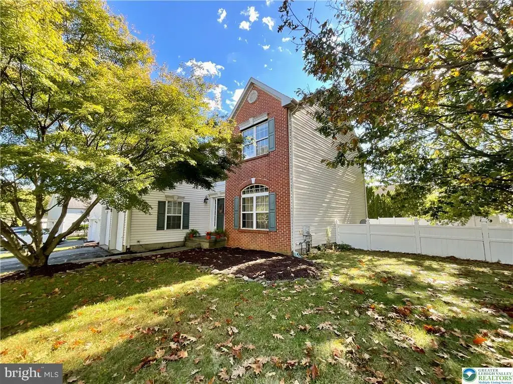 6716 Iroquois Trl, Allentown, PA 18104 - #1