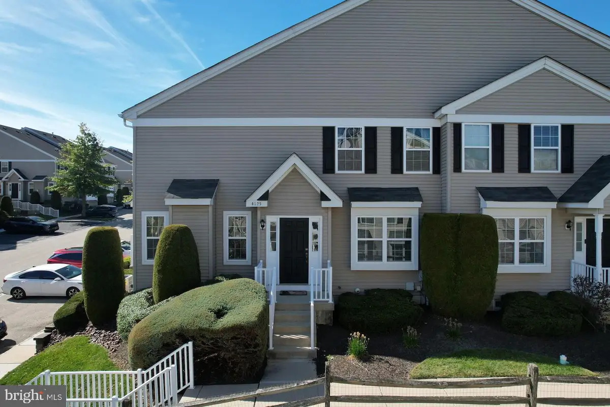 4125 Bunker Hill Dr S, Coopersburg, PA 18036 - #1