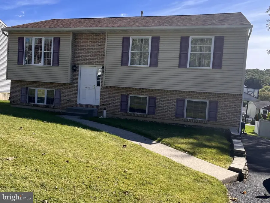 1444 Stanley Ave, Allentown, PA 18103 - #2