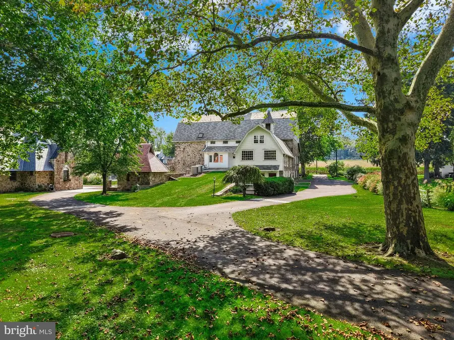 5371 Landis Mill Rd, Bethlehem, PA 18015 - #3