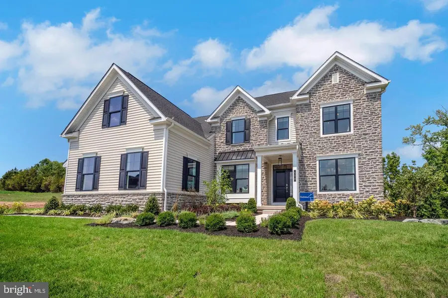 6459 Chestnut Hills Rd, Coopersburg, PA 18036 - #2