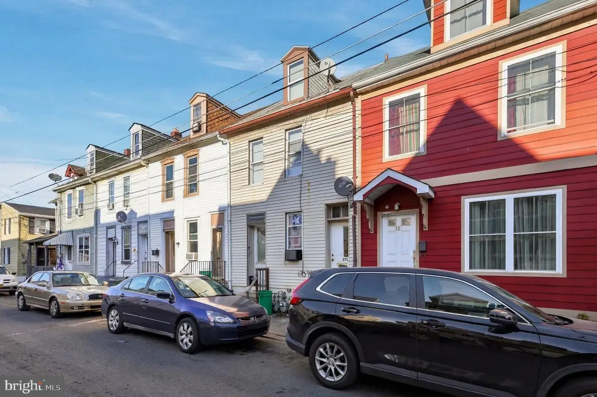 623 N Lumber St, Allentown, PA 18102 - #1