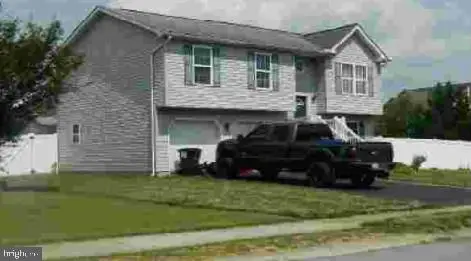 29 Shirk Dr, Fredericksburg, PA 17026 - Image #2
