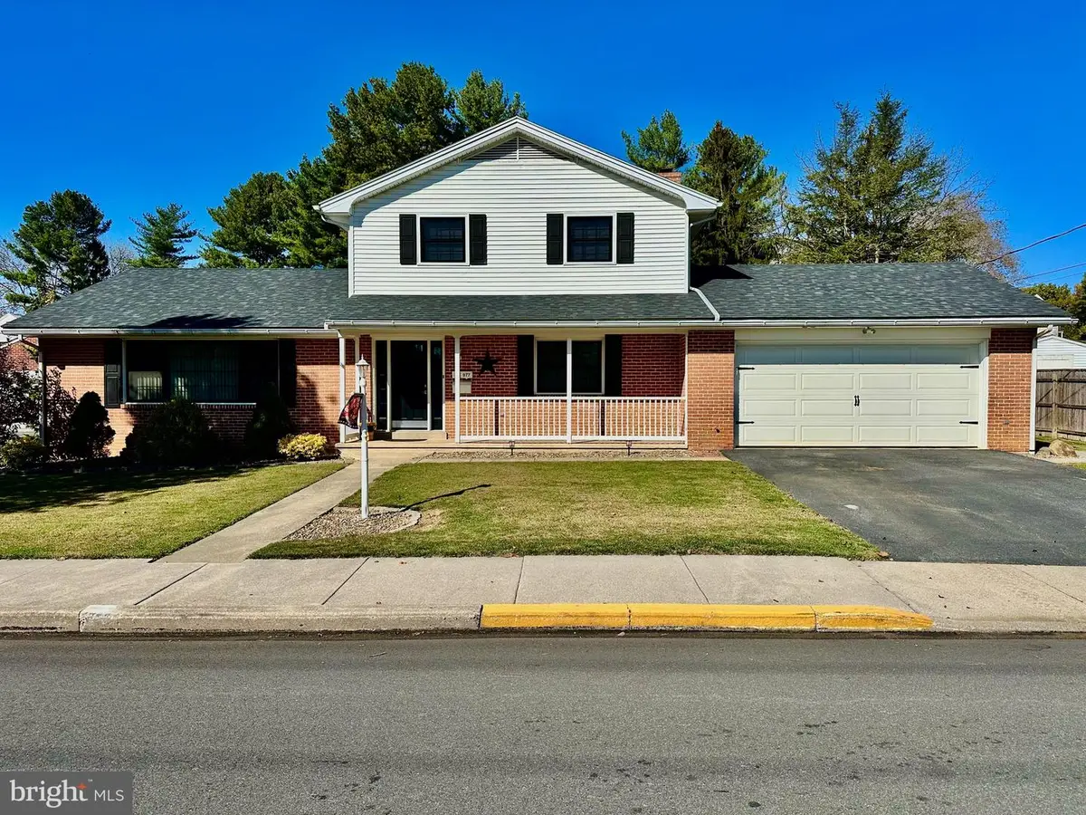 977 York St, Lebanon, PA 17042 - Image #1