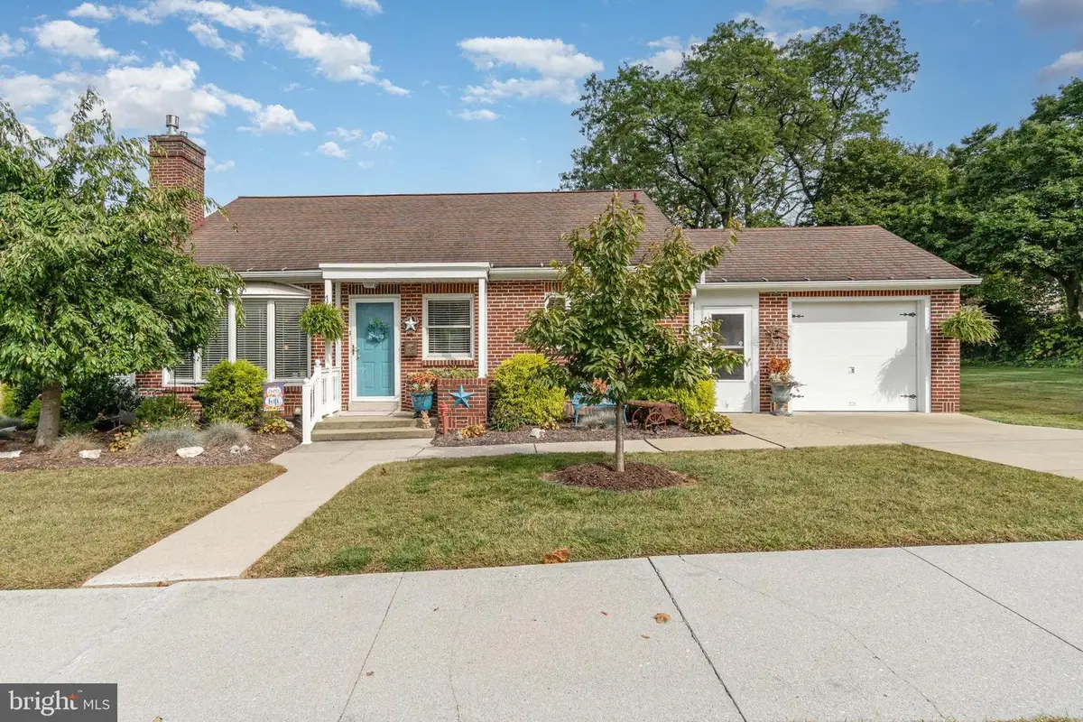 904 S 12th St, Lebanon, PA 17042 - Image #1