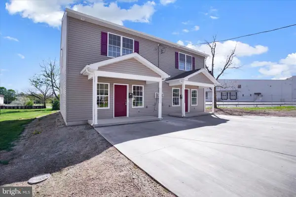 2420 & 2422 Lehman St, LEBANON, PA 17046