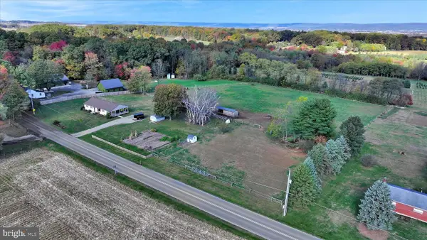 175 Strack Dr, MYERSTOWN, PA 17067