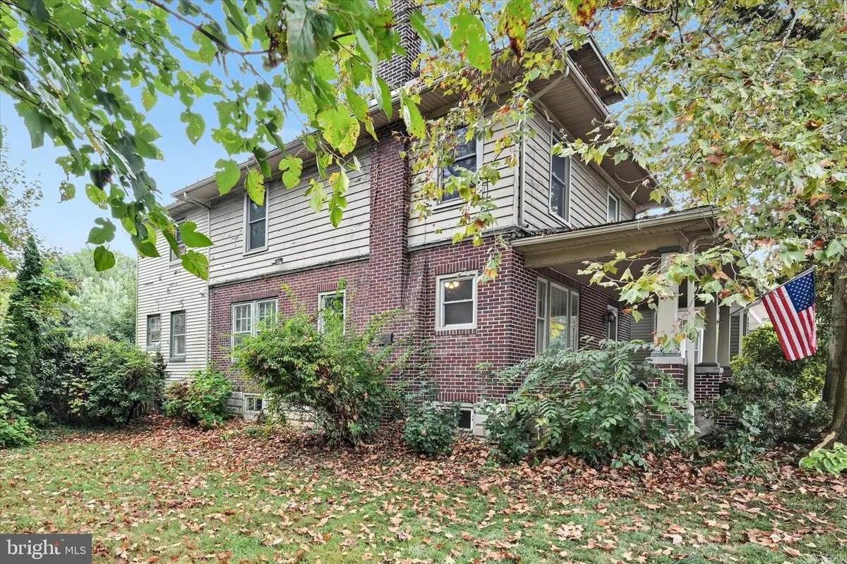 116 S 1st Ave, Lebanon, PA 17042 - Image #1