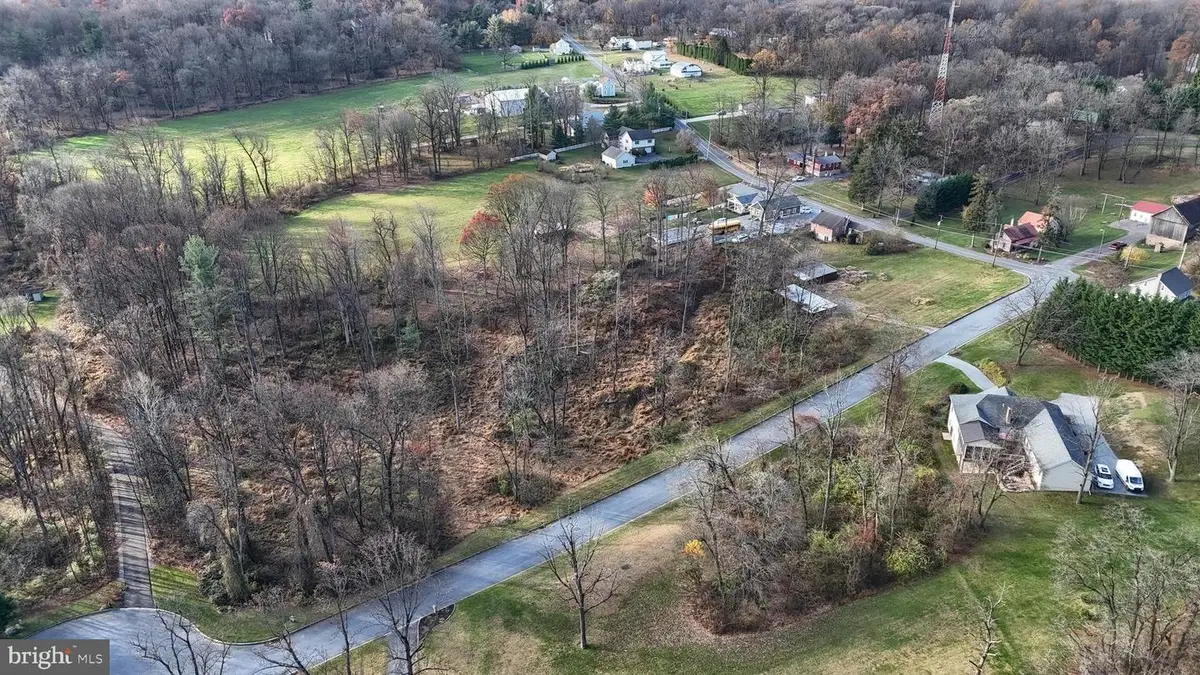 433 Sheep Hill Rd, Newmanstown, PA 17073 - Image #1