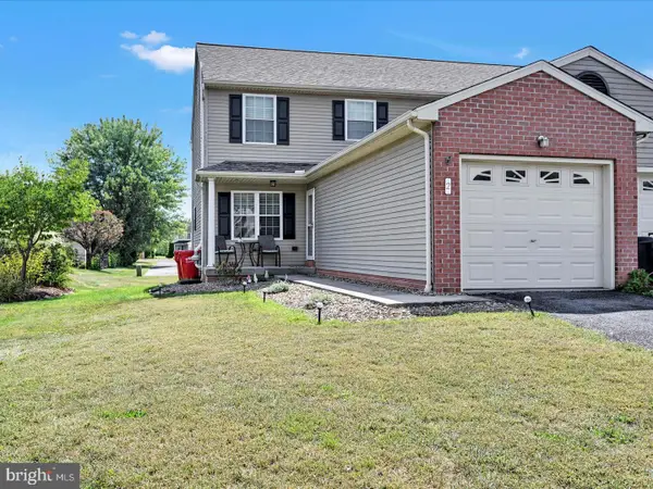 2 Sue Cir, LEBANON, PA 17042