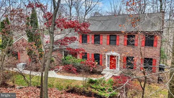 1815 Larch Cir, LEBANON, PA 17042